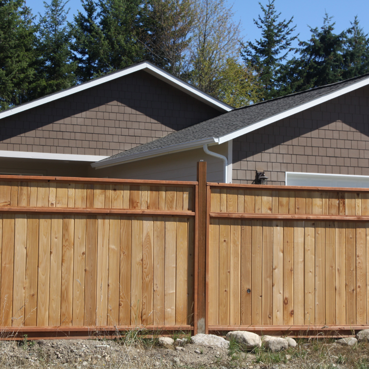 Fencing in Lake Oswego, OR